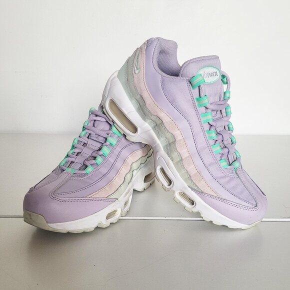 Nike(WMNS) Air Max 95 'Easter' CZ1642-500 - Size US 7 - Picture 1 of 8